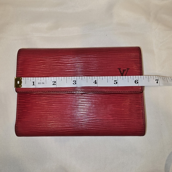 Louis Vuitton Red Epi leather Porte- Tressor Etui Papiers wallet - Picture 16 of 16